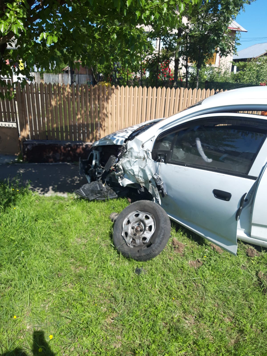 Autoturismul implicat în accidentul de pe DN 72