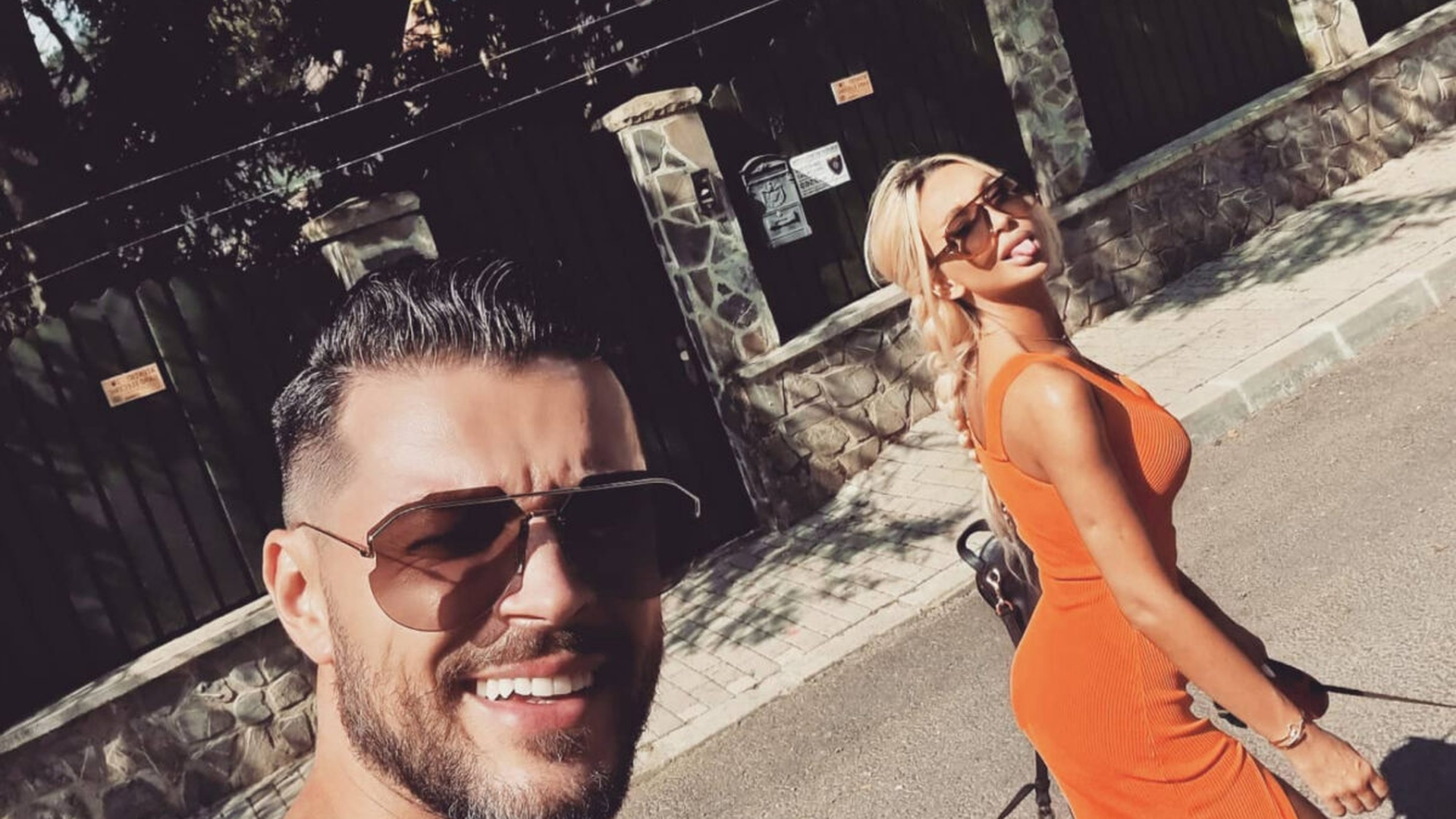 Victor Slav şi Selina au dus relaţia la un alt nivel. Cei doi au botezat o fetiţă