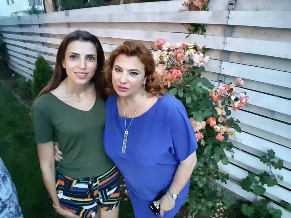 Kilogramele în plus par că s-au "lipit" de Mihaela Borcea