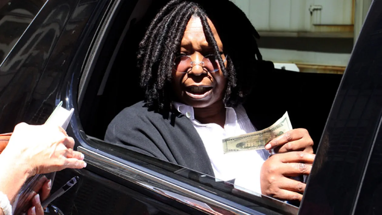 N-o sa va vina sa credeti pe ce da autografe actrita Whoopi Goldberg