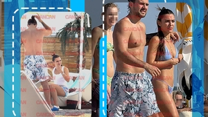 Mario Fresh s-a întors ”la locul faptei”  de mână cu Alexia Eram! Fiica Andreei Esca a ținut să reconstituie pe plajă filmul aventurilor iubitului