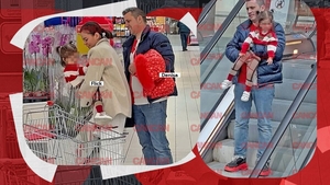Micuța Eva Maria, vedetă în mall! Flick și soția lui au dat startul chiar de la intrare! Imaginile care vor emoționa orice cuplu