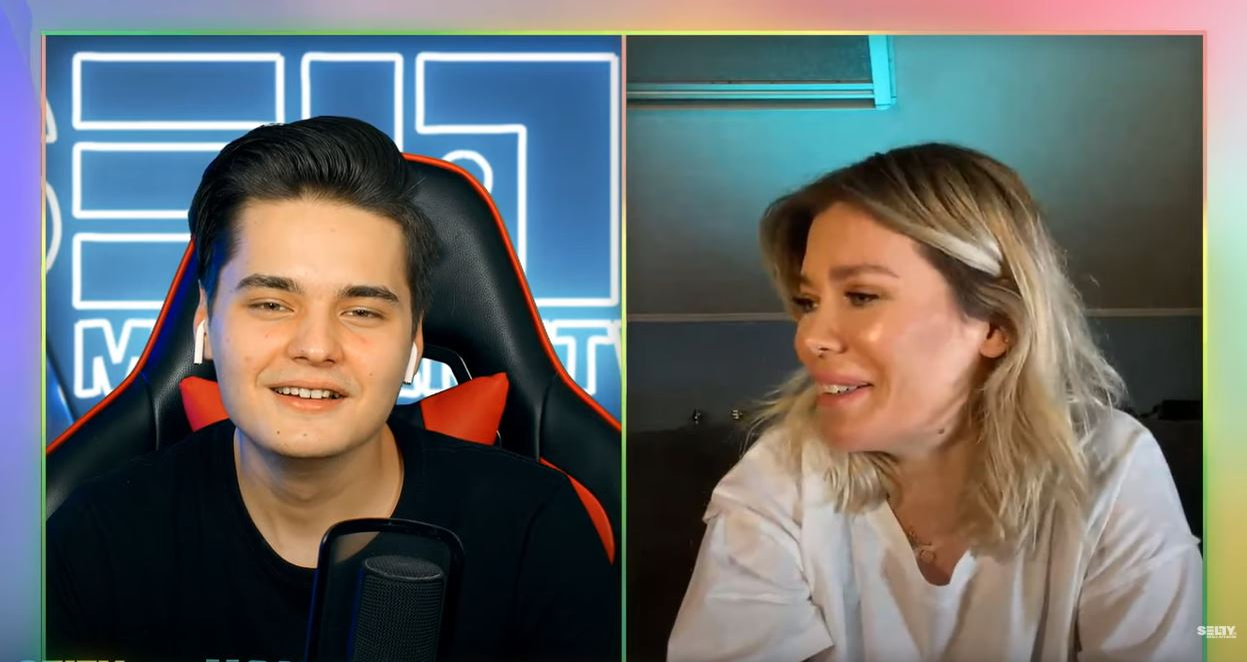 Smiley a întrerupt live-ul iubitei sale cu Selly! Ce i-a cerut Ginei Pistol: “Scuzați-ne”