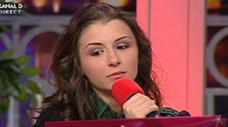 VIDEO Primele declaratii ale lui Betty Stroe dupa sinuciderea tatalui: "E greu sa treci peste, cred ca niciodata nu treci de tot"