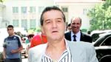 Elena Basescu: Becali e un josnic! Gigi Becali: Fata are dreptate!