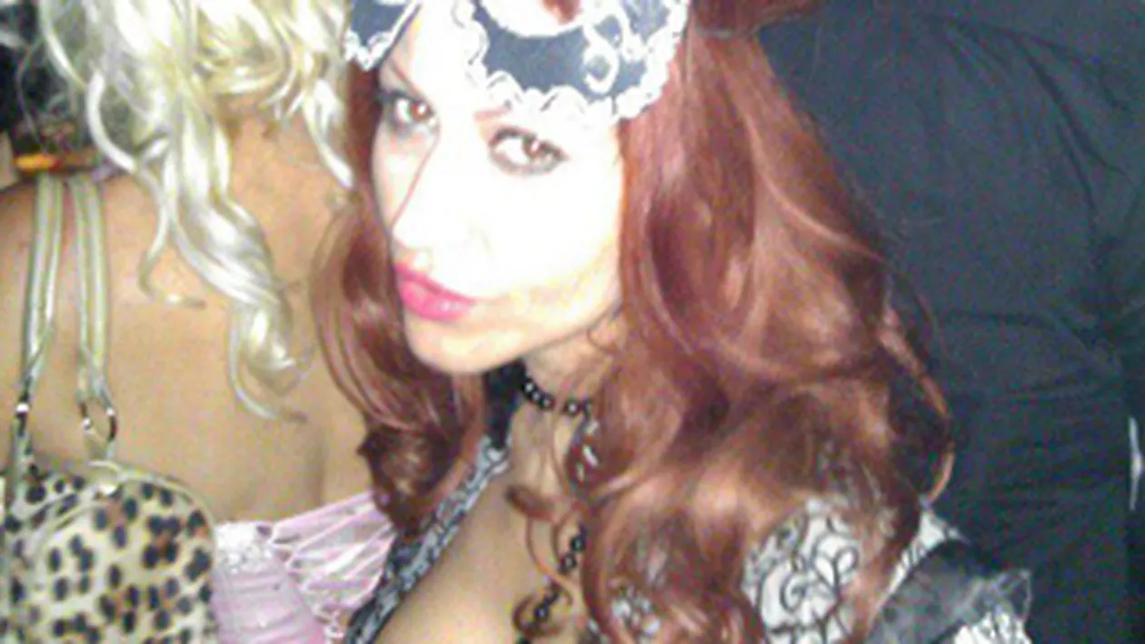 Anamaria Ferentz a petrecut de Halloween! Vezi cum s-a costumat!