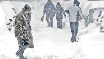 De DUMINICA se intorc NINSORILE! In ce regiuni din Romania va ninge! Prognoza meteo pe trei zile!