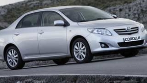 Toyota a retras 360.000 de masini cu probleme la acceleratie!