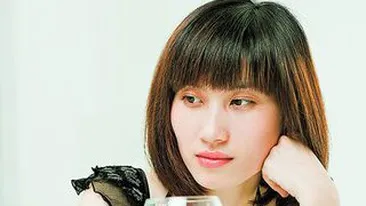 Te iubeste fara limite sau te tine de rezerva?