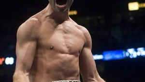 Lucian Bute si-a spart pumnul si are nevoie de operatie! Meciul cu Jean Pascal a fost amanat!