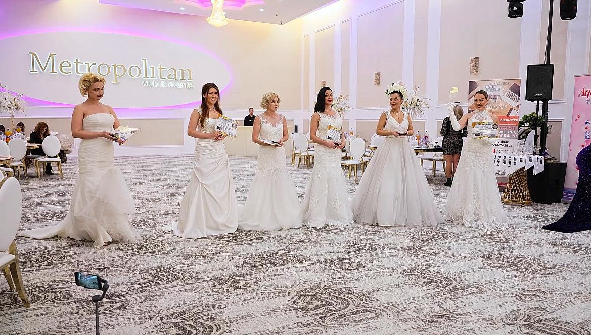 Persoanele publice au susținut cel mai mare târg caritabil cu rochii de mirese din România  desfășurat sub egida Ambassadors of Global Peace and Excellence Awards 2025 în rochii semnate Beatrice Lianda Design