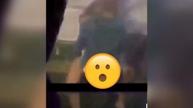 Au încins o partidă de amor, într-un club, chiar în ziua de Crăciun: ”Erau peste 500 de persoane acolo!”