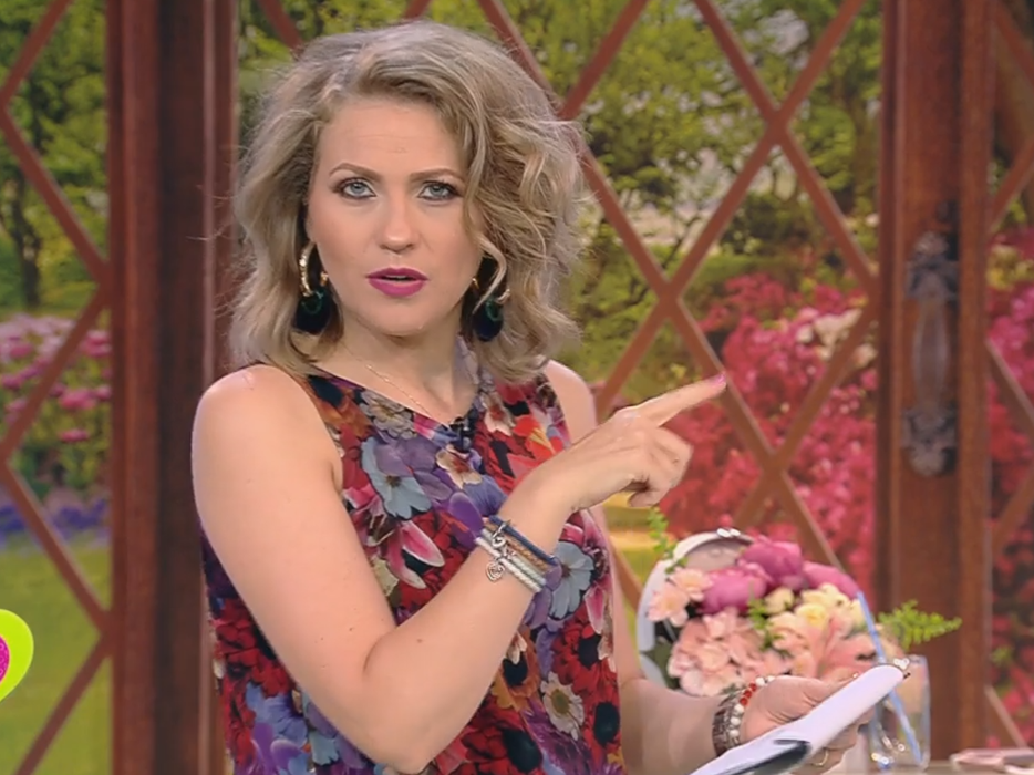 Mirela Vaida a luat foc după ce vacanţa i-a fost distrusă. „Of, Românie, îmi vine să-mi iau câmpii…” Ce a păţit prezentatoarea TV