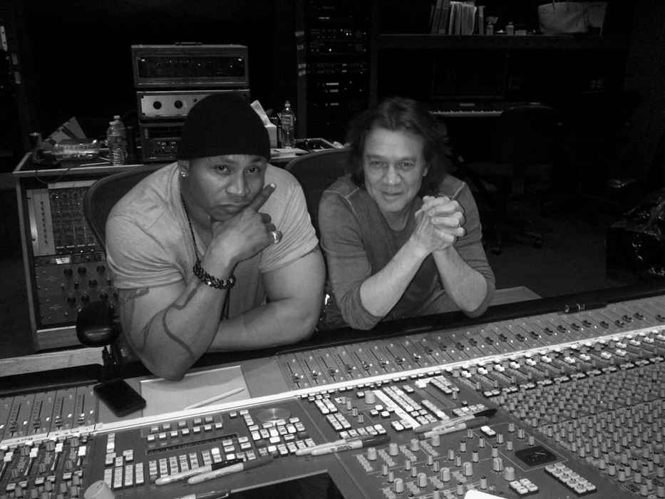 Eddie van Halen a murit la 65 de ani după ce cancerul i s-a răspândit în creier, dar și în alte organe. Omagiul sfâșietor pe care fosta soție l-a adus celebrului chitarist