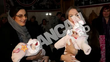 Gemenele maicutei au fost botezate! Stefan Florescu, parintele spiritual al Anei Ecaterina si al Mariei Nectaria!