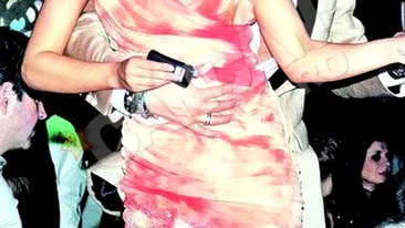 Botezatu s-a distrat de ziua lui cu o fata de la Next Top Model