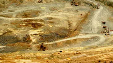 Romani si rusi, cercetati pentru spionaj economic! Un rus a fost prins pe aeroportul Otopeni cu documente secrete