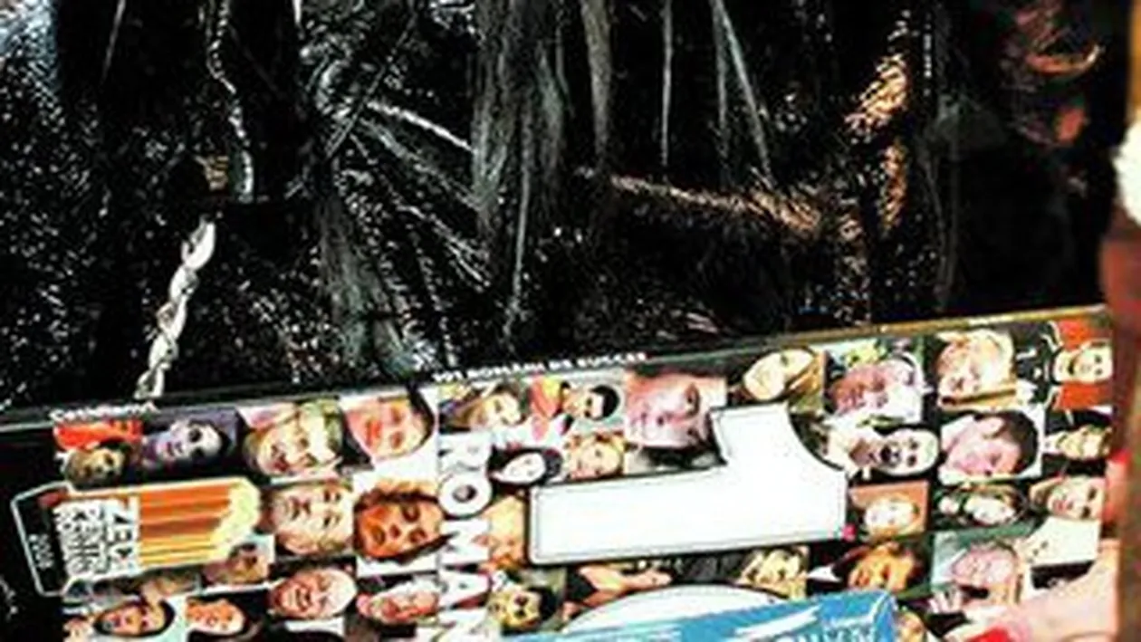 Dupa ce CANCAN a povestit intamplarile groaznice prin care trece artista, Celia s-a incurajat: Trebuie sa merg mai departe...