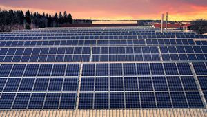 Panouri fotovoltaice 2022. S-a dat legea aşteptată de o mulţime de români