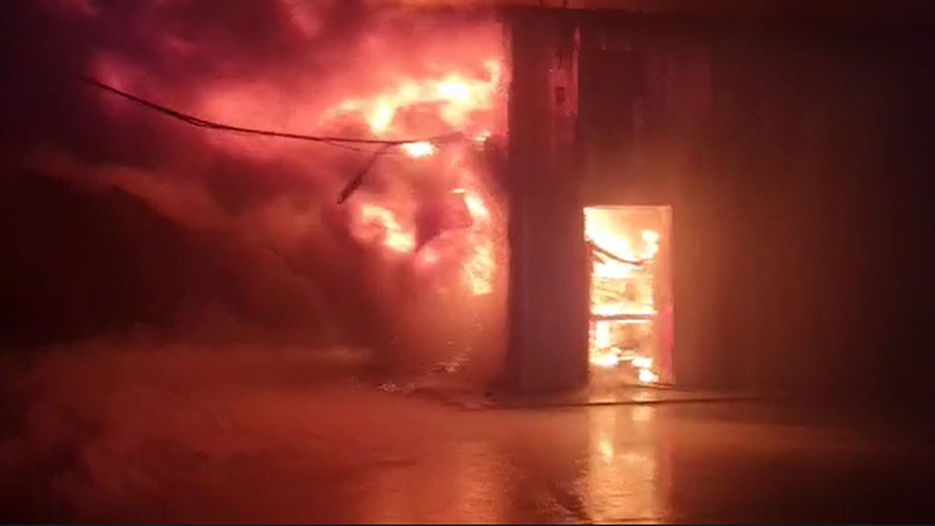 Dovada clară că Dumnezeu există! Singurul lucru care a rămas intact în incendiul din Preutești, Suceava