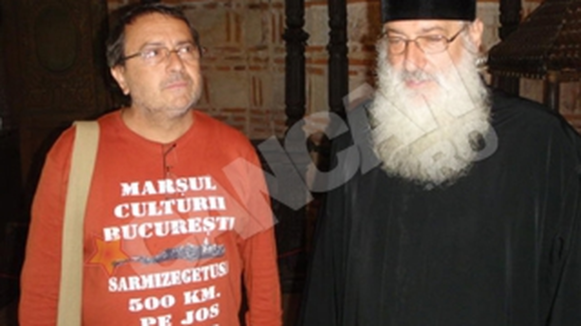 Poetul-maratonist Laurian Stanchescu face o licitatie ca sa plece pe jos la Paris