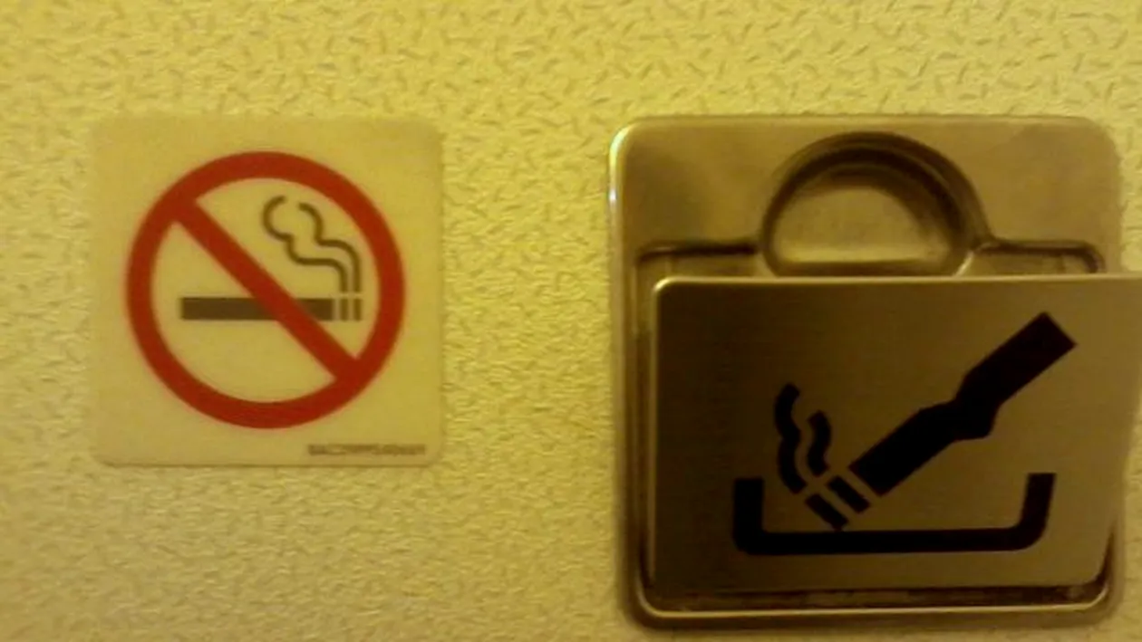De ce încă există scrumiere în avioane, dacă fumatul este interzis? Tu ştii?