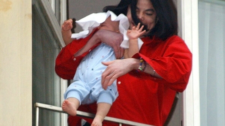 Cum arată fiul lui Michael Jackson la 22 de ani. Imagini RARE cu ”Blanket”, mezinul artistului. FOTO