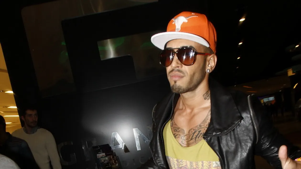 Asa arata Alex Velea cand era mic! Poza cu care artistul facea ravagii inca de la gradinitia!