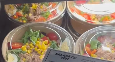 Cât costă o salată cu ton în Aeroportul Otopeni. Turiștii au crezut că este o eroare