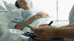 Caz SF în Iași: O femeie nu a avut menstruație doi ani și s-a dus la spital fiindcă o durea stomacul! Ireal ce i-au scos medicii din burtă