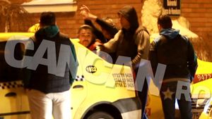 Bătaie ca-n filmele cu Bruce Lee între taximetriştii de la LOFT! Poliţia a intervenit în miezul nopţii