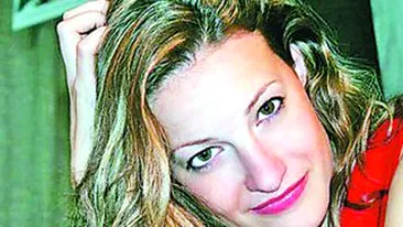 Gest socant al unei femei in sprijinul campaniei Am o poveste pentru tine! Se rade pe cap pentru Andreea Popescu!!!