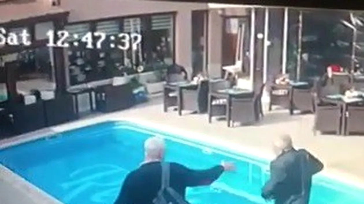 Filmarea zilei! Un inspector ANAF care făcea un control a căzut în piscină