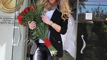 Cum arată Bianca Drăguşanu la două săptămâni de la naştere! Fanii i-au dat imediat like!