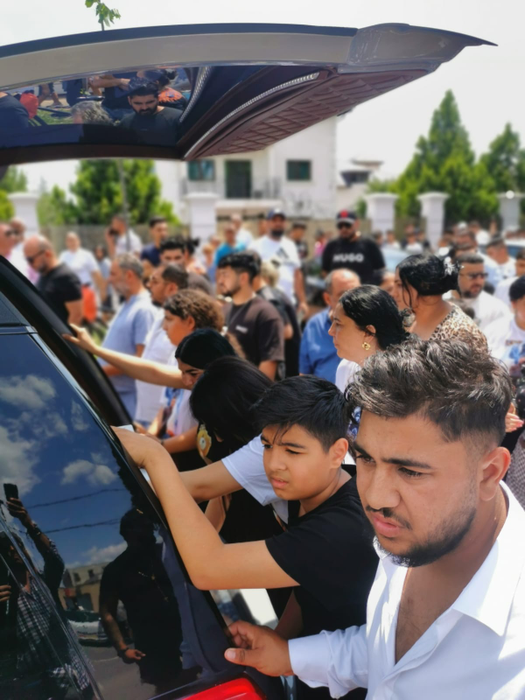 Ciprian Pian, condus pe ultimul drum! Imaginile durerii în 100 de fotografii