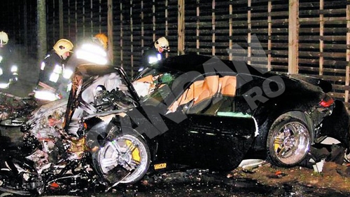 George s-a facut praf intr-un Porsche primit cadou. Milionarul Parteca, acuzat ca i-a "cumparat" moartea fiului sau!
