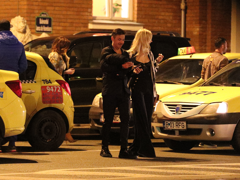 Ispravnic si blonda lui cea zebrată s-au simţit foarte bine în club