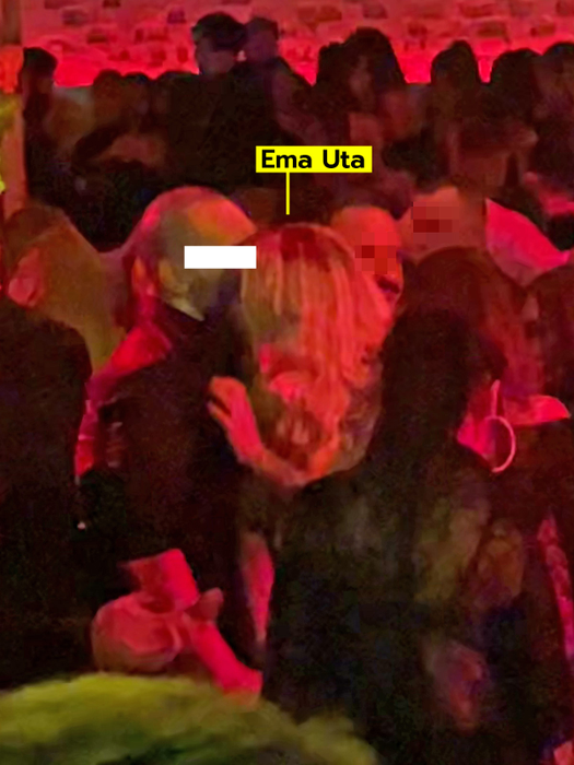 Ema Uta a avut ochi doar pentru partenerul ei de ring (Foto: CANCAN.RO)