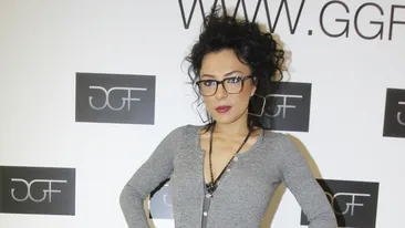 Plecata de acasa in pijamale, DJ Wanda a oripilat un taximetrist: Doamna, va simtiti bine?