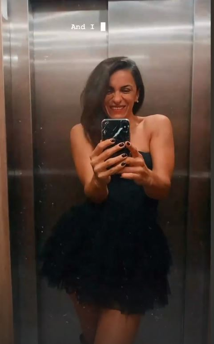 Ex-soția lui Mădălin Ionescu, filmată în timp ce făcea topless în Vama Veche, alături de iubit. Mihaela Coșerariu își modifică pozele pe Instagram? | VIDEO