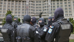 SUPER-EXCLUSIVITATE Cancan.ro: Am aflat cum au fost capturaţi ”pionii” MOSSAD care au spionat-o pe KOVESI. SRI i-a băgat în ”rotisor”, la MARRIOTT!