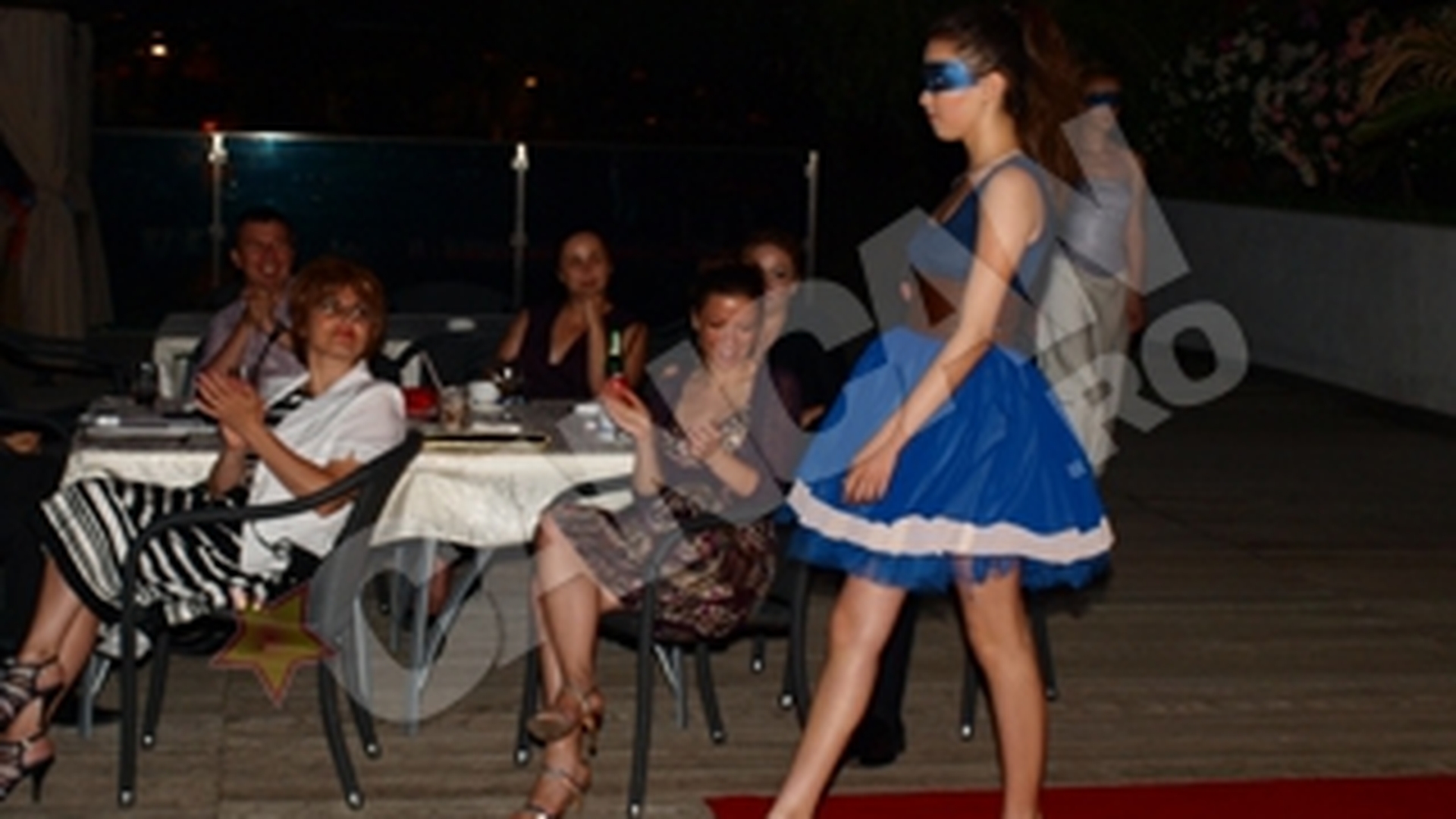 De la muzica, in lumea modei! Sorana si-a lansat propria linie vestimentara!