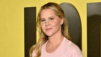 Amy Schumer, transformare spectaculoasă după ce a slăbit aproape 23 de kilograme. Cum arată actrița în costum de baie