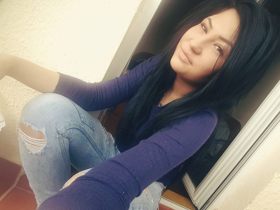 Această tânără de 19 ani din Târgu Jiu a decis să se omoare din dragoste după o ceartă cu iubitul