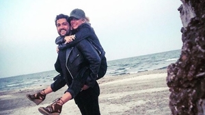 Cezar Ouatu, escapadă romantică la mare cu iubita lui! Fotografii inedite cu cei doi îndrăgostiți