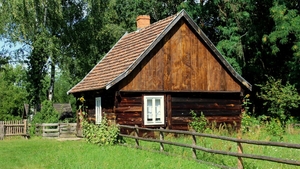 Țara în care românii își cumpără case și cu 10.500 euro. Bonus: nu ai nevoie de cetățenie