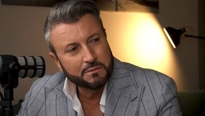 Cătălin Botezatu, dezvăluiri despre relațiile lui de dragoste. Cine este femeia pe care a iubit-o enorm. “Înseamnă mai mult decât orice pentru mine”