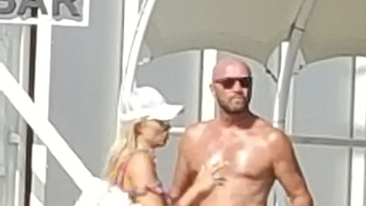 Avem imagini cu Zenga la bustul gol! La 57 de ani, celebrul antrenor e mai ”conturat” decât miliardarul Vacchi!