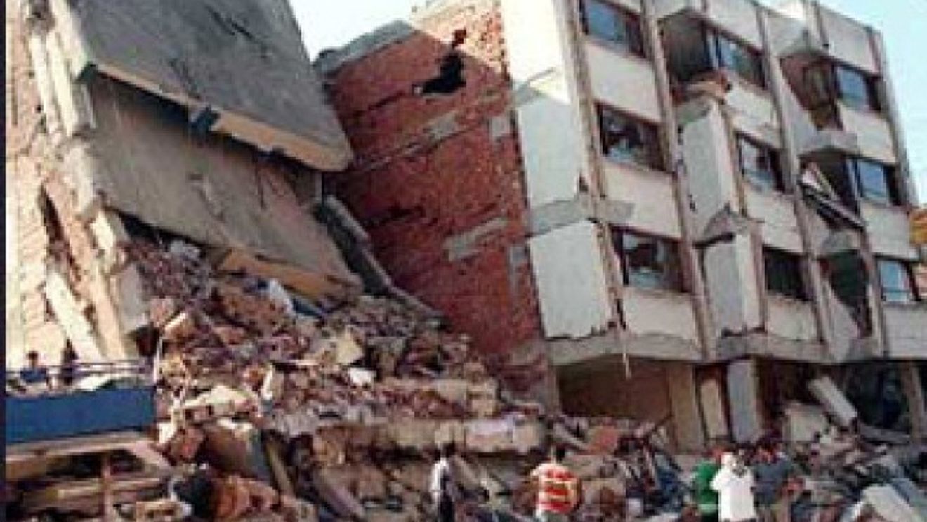 Valul seismic care a zguduit PLANETA! Iranul a fost ingenunchiat de un cutremur de 7,8 GRADE!