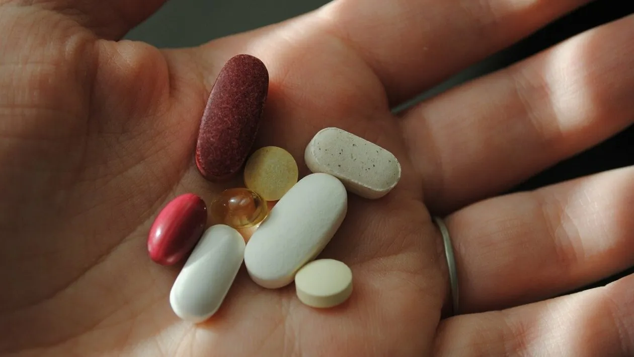 Pastilele care te lasă fără permis. Lista actualizată de Ministerul Sănătății